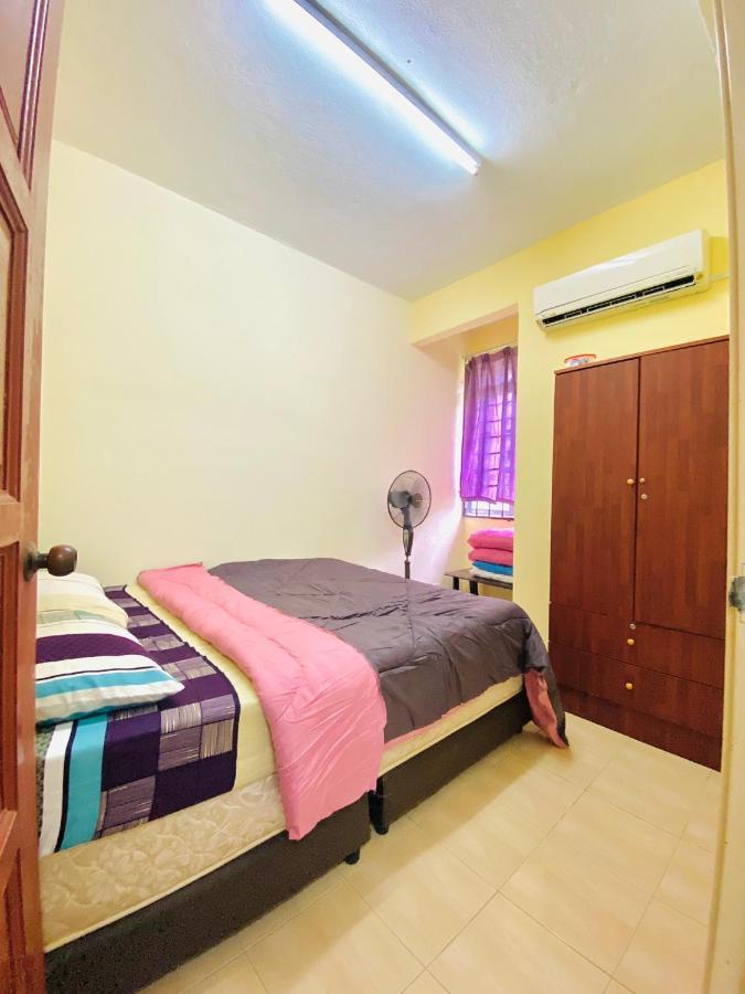 Smilez Homestay H102 & A306 At Pd Perdana Kondo Resort Port Dickson Exterior foto